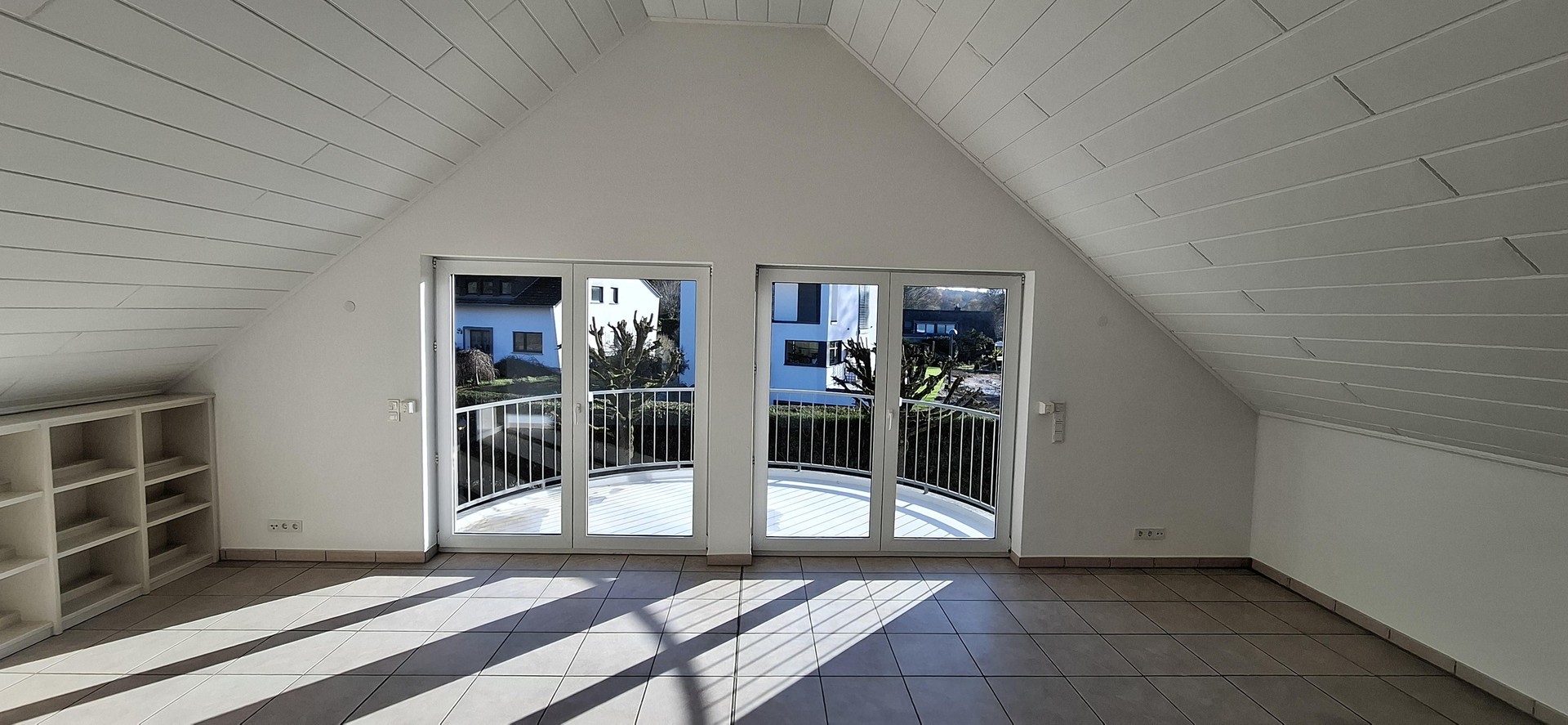 Sankt Augustin- Auf dem Niederberg, Wohnung zu verkaufen. PROVISIONSFREI !